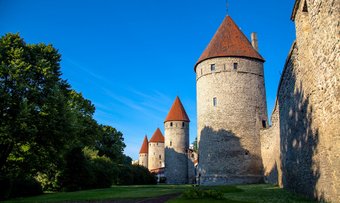Die Stadtmauer in Tallinn